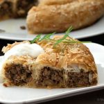 Burek u Sarajevu po staroj recepturi