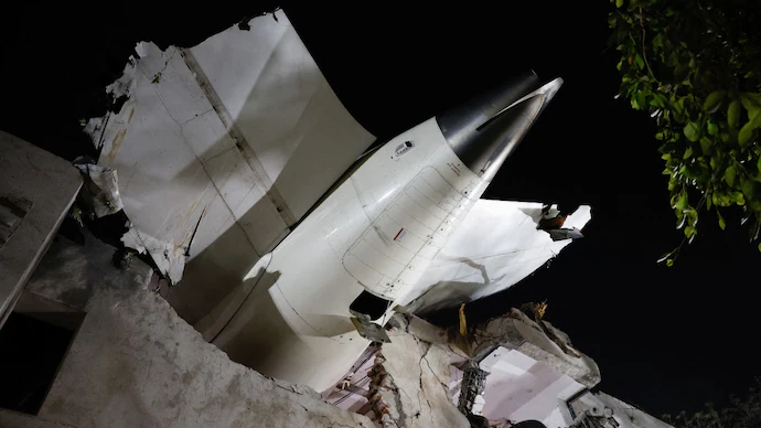 Crna kutija otkrila uzrok avionske nesreće Air Indije