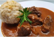 Kako zgusnuti gulaš bez zaprške? Evo šta je trik, biće ukusan i kremast Kako zgusnuti gulaš bez zaprške? Evo šta je trik, biće ukusan i kremast - featured image