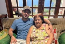 Moja 76-godišnja majka me je preklinjala da je ne ostavljam samu sa svojim 28-godišnjim sinom. Svake noći zaključavao je vrata njene spavaće sobe, a svakog jutra izgledala je sve prestravljenije. Ali kada sam postavila skrivenu kameru i videla šta joj donosi u sobu u tri sata ujutru, odmah sam pozvala policiju… Moja 76-godišnja majka me je preklinjala da je ne ostavljam samu sa svojim 28-godišnjim sinom. Svake noći zaključavao je vrata njene spavaće sobe, a svakog jutra izgledala je sve prestravljenije. Ali kada sam postavila skrivenu kameru i videla šta joj donosi u sobu u tri sata ujutru, odmah sam pozvala policiju… - featured image